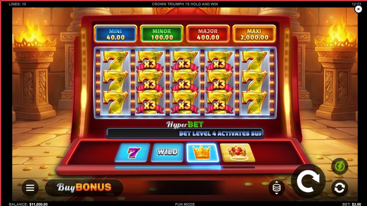 Interface do slot Crown Triumph 7s Hold and Win com símbolos de frutas e setes dourados